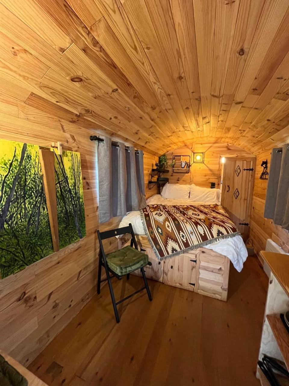 Les Logements Insolites De La Base Nautique Verneuil  외부 사진